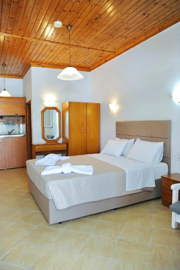 Spiros House And Studios Geni  Экстерьер фото